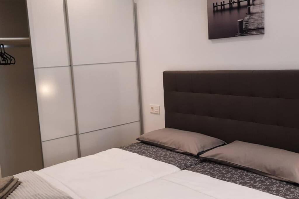 Apartamentos Milan 2 اوفيدو المظهر الخارجي الصورة