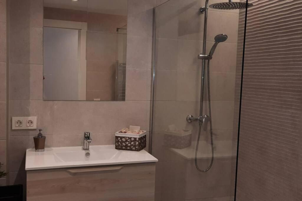 Apartamentos Milan 2 اوفيدو المظهر الخارجي الصورة